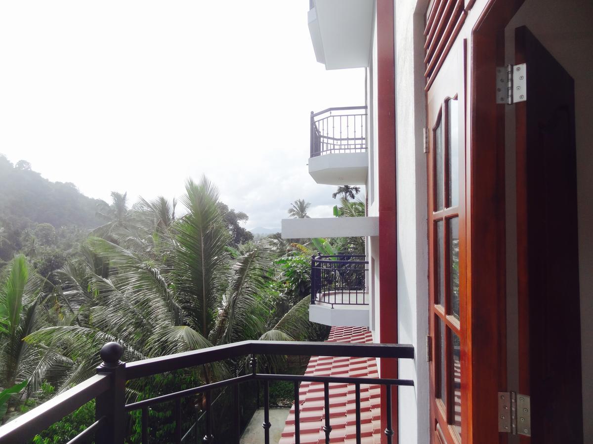 Slightly Chilled Forest Villa Sirimalwatta Exterior foto