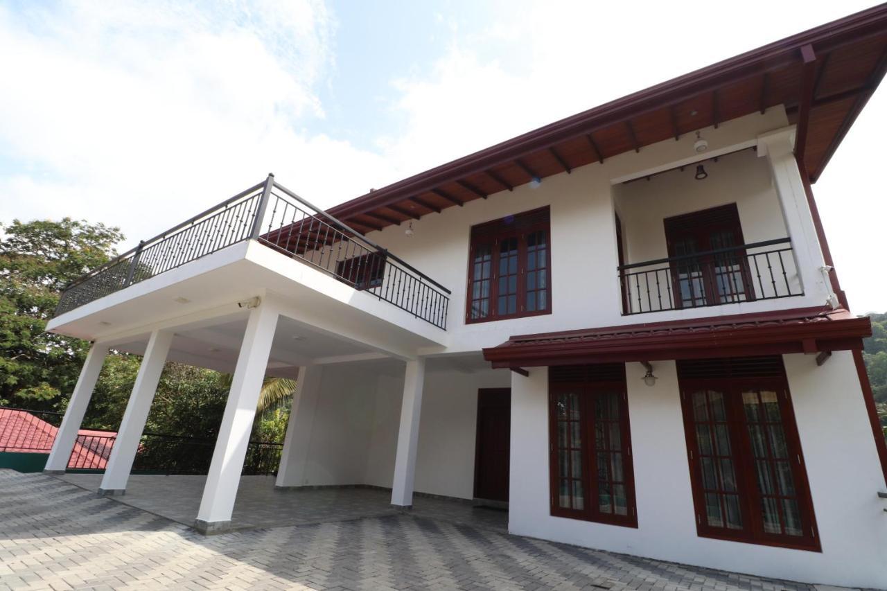 Slightly Chilled Forest Villa Sirimalwatta Exterior foto