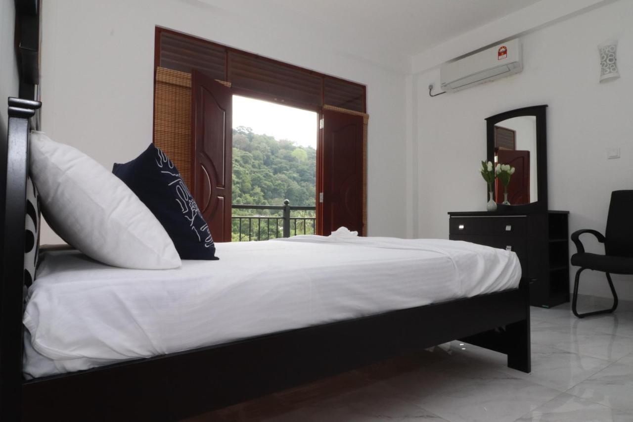 Slightly Chilled Forest Villa Sirimalwatta Exterior foto